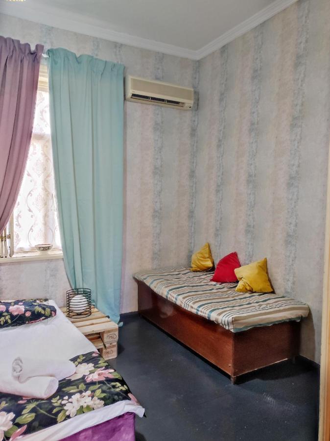Friendly Guest House Koutaïssi Extérieur photo